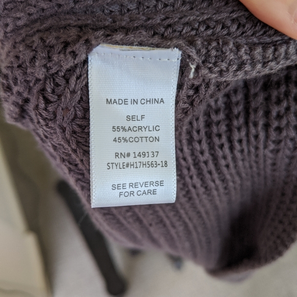 Altar'd State sweater - Picture 13 of 16